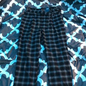 Super cute plad pants